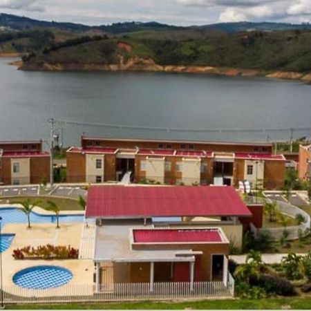 Villa Campestre Lago Калима Экстерьер фото